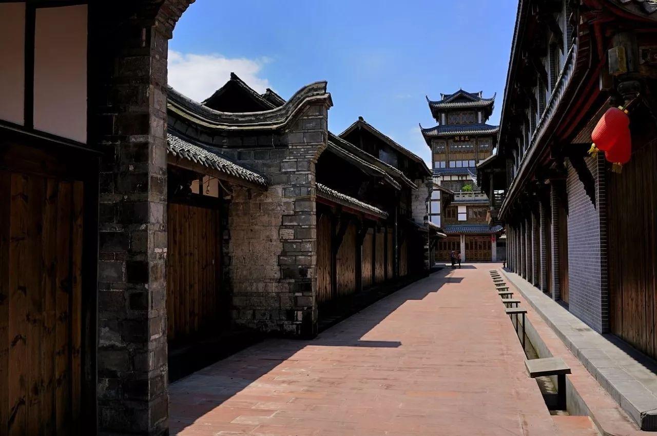 探索天涯问答交流平台贾乃亮姐姐发文谈趣店风波,为什么现在明星都喜欢带货?